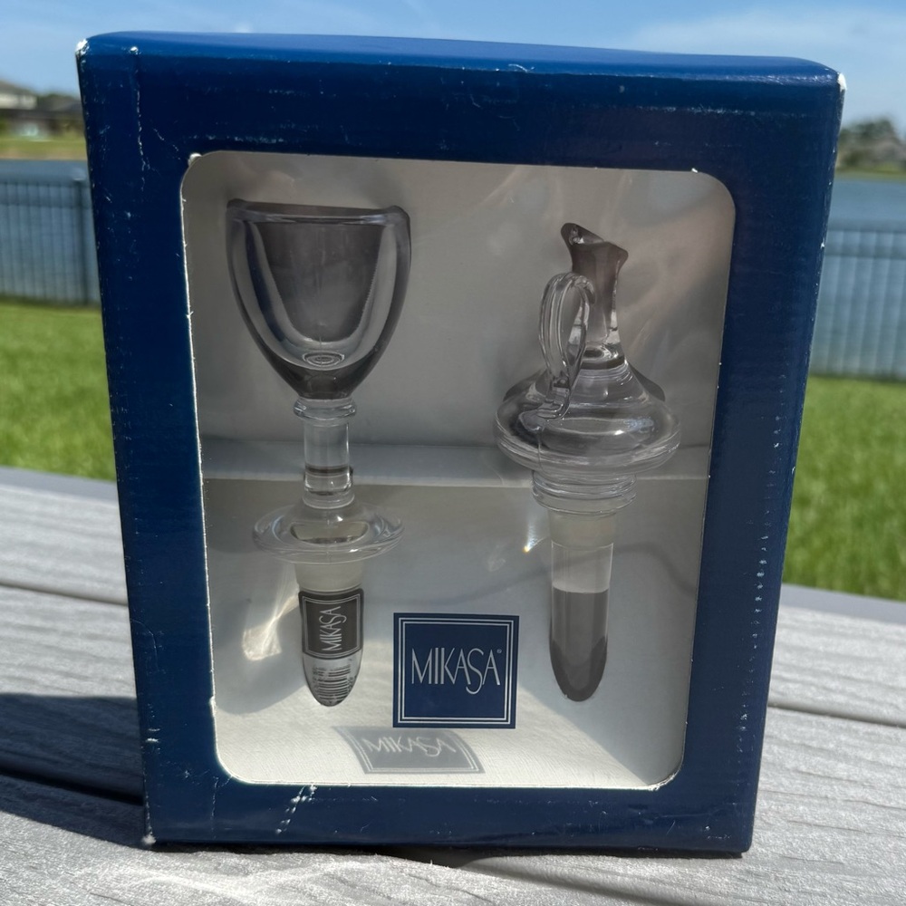 Mikasa Clear Glass Wine Accessory Set